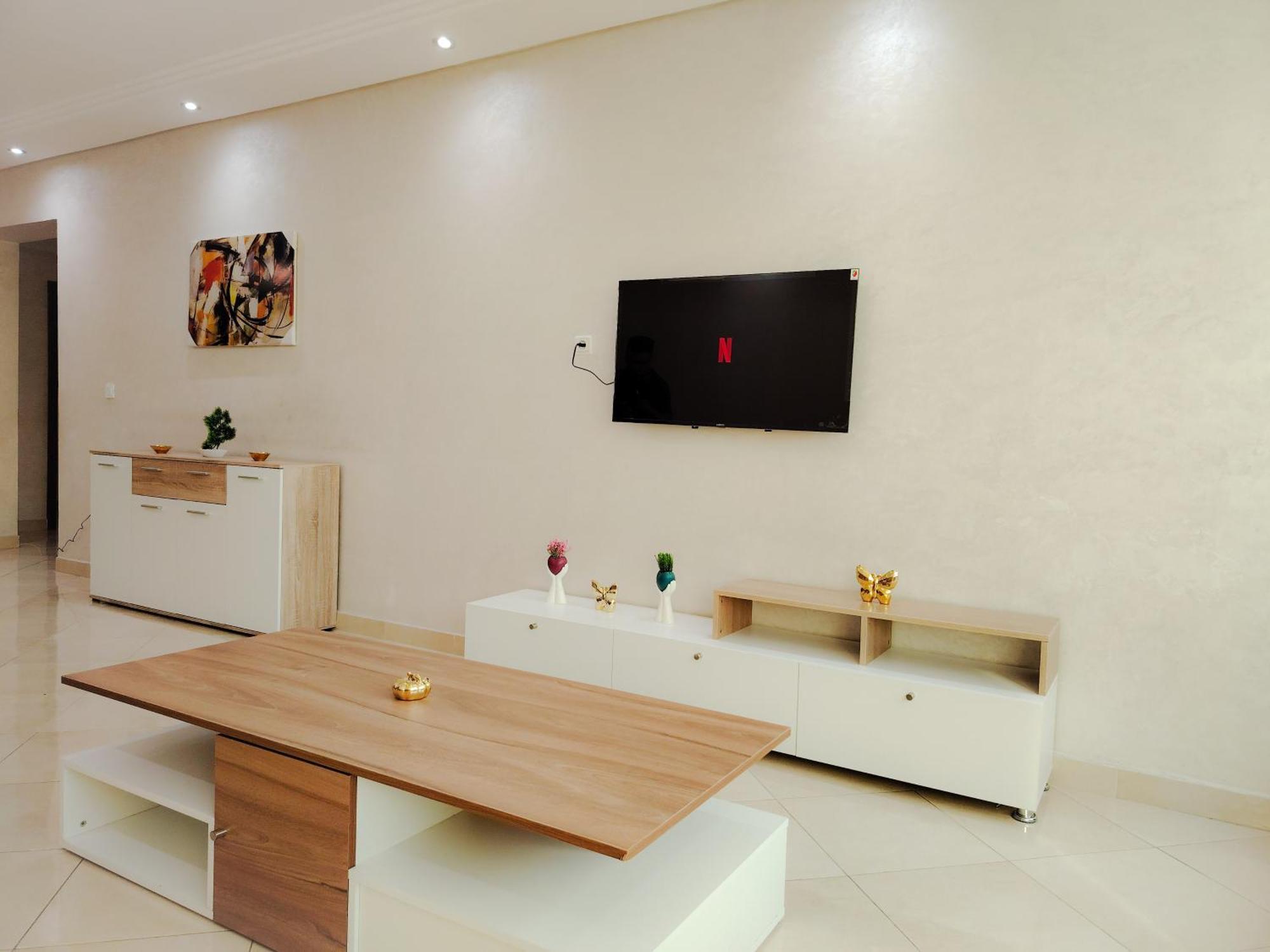 Nouveau Appartement Prestige Avec Vue Paronamique Tanger Exterior foto