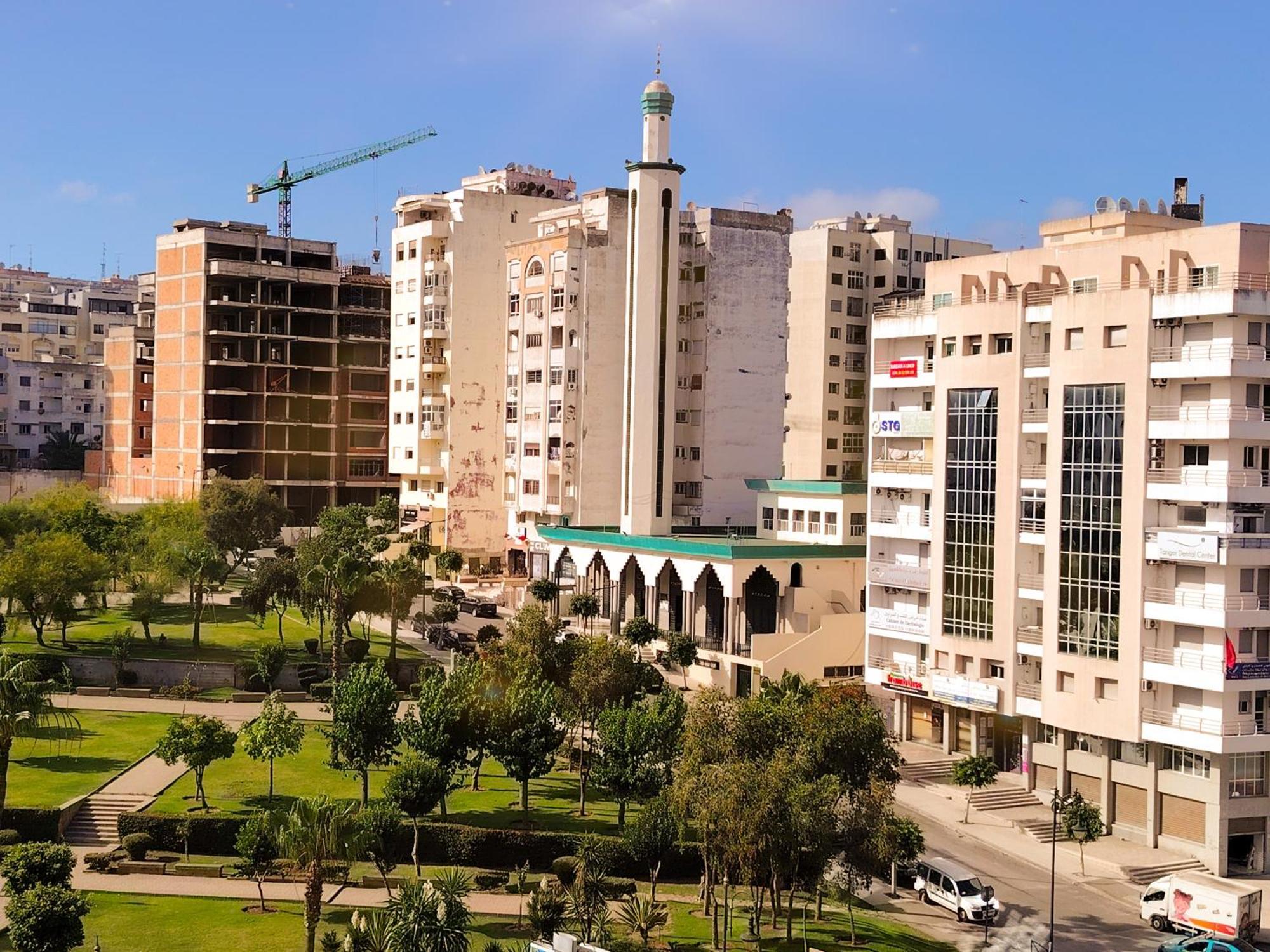 Nouveau Appartement Prestige Avec Vue Paronamique Tanger Exterior foto